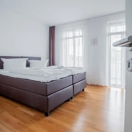 City Park Apartments - #16, #18 & D - Moderne Apartments & Suiten Im Zentrum Apartment